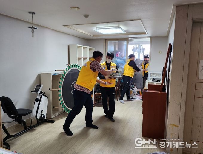 ㈜와이솔, 오산시 드림스타트 아동 집수리 봉사활동