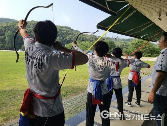 안성시청소년수련관, 전통무예 국궁체험활동 ‘활 명수’ 운영