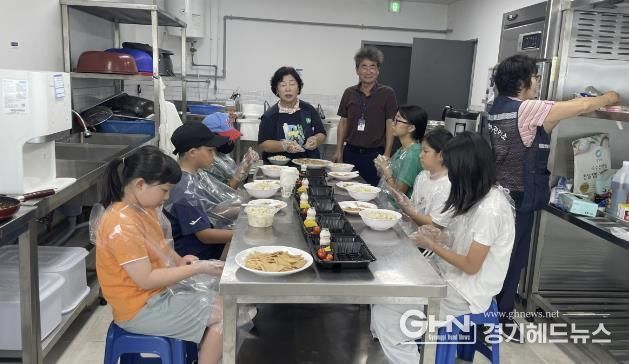안성시 일죽면 경기행복마을관리소, 취약 주민에게 사랑의 유부초밥 전달