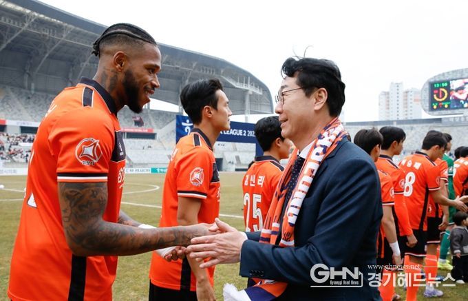 화성FC, 홈 개막전에서 충남아산FC와 1:1 무승부... 값진 승점 1점 획득, K리그2 적응하며 가능성 보여줘