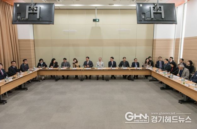 고준호 경기도의원이 이끄는 경기혁신포럼, 연구단체 최초 ‘의원 연구단체-대학교 총장 간 협약’