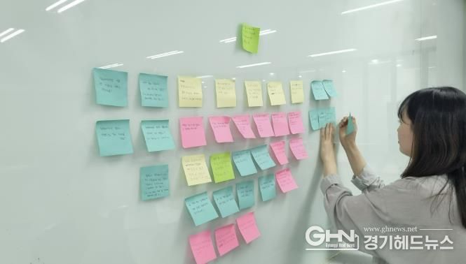우선순위 정책과제를 제안하는 청년들