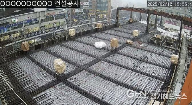 용인특례시는 공공건축물 하자 발생을 줄이고자 ‘Go품질‧Stop하자’ 사업을 추진한다고 밝혔다. 사진은 보정종합복지회관 건축현장 촬영 영상