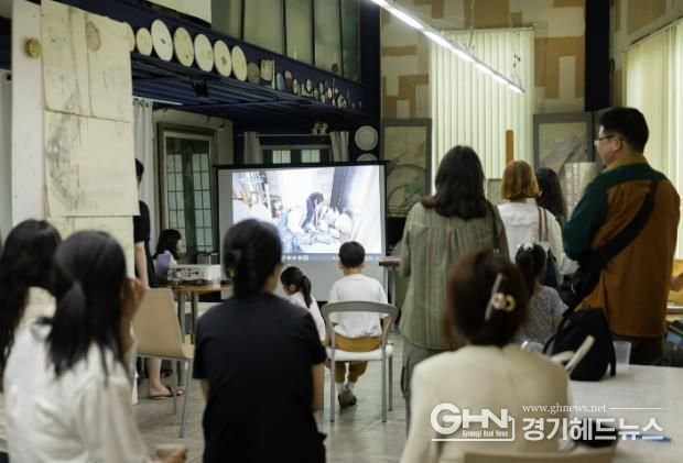 용인문화재단, '2025 옆집에 사는 예술가 × 용인' 오픈스튜디오 성료