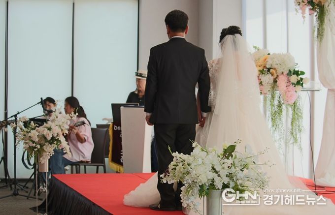 시흥시, 지역사회공동체가 함께한 ‘아주 특별한 결혼식’ 열려