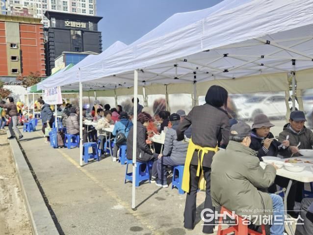 시흥시 월곶적십자봉사회, 지역 어르신 위한 '효(孝) 사랑 나눔 잔치' 열어