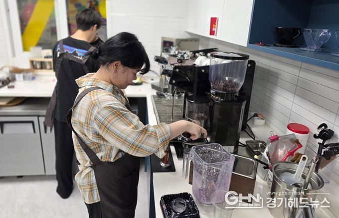 시흥시학교밖청소년지원센터, 진로작업장 ‘:D_BOX(드림박스)’ 운영