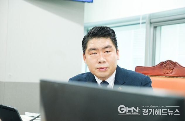 경기도의회 유경현 의원