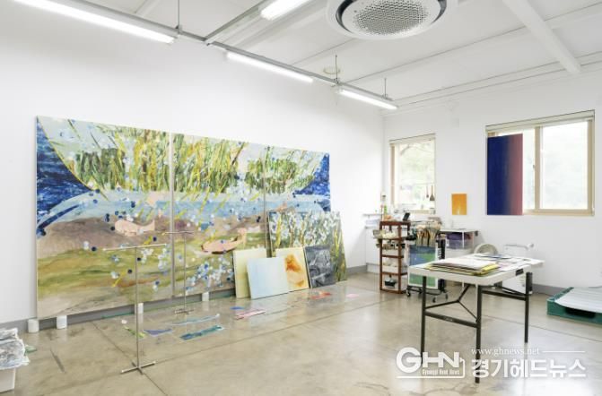 푸른지대창작샘터 실내(7호실_김선영 작가