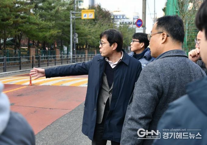 수원시 영통구, '새빛만남 수원 마음을 듣다' 주민 요구사항 확인 위해 현장 점검