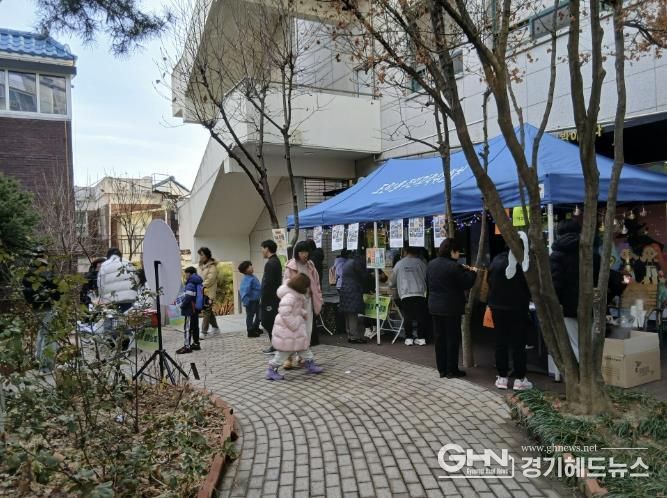 수원시 장안구 조원1동 새마을문고, '우리동네 달빛영화제' 진행