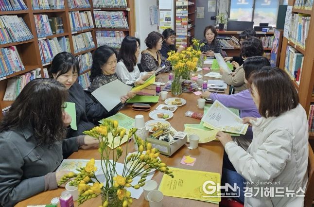 수원시 장안구 정2새마을문고, 봄이‘시(詩)’작 되는 꽃 행사 개최