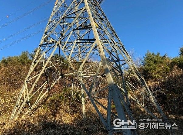 수동고개 송전탑