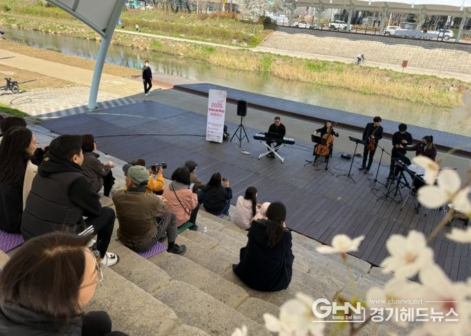 평택문화원, 봄을 담은 ‘평택시티투어 벚꽃코스’ 운영